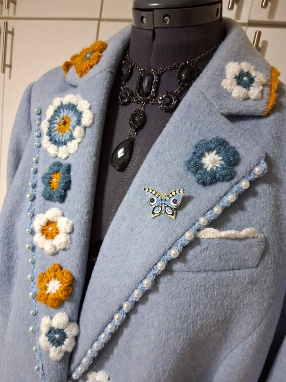 Upcycle Light Blue Crochet Flowers 3/4 Length Coat Size 16 - Picture 8 of 12